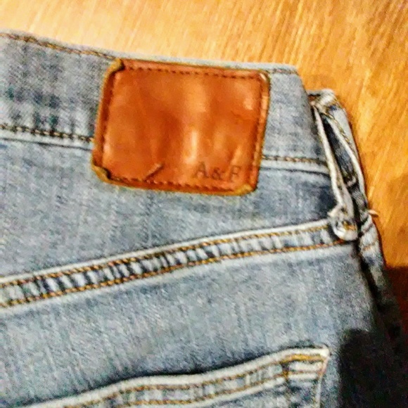 Abercrombie  Fitch  jeans - Picture 3 of 3